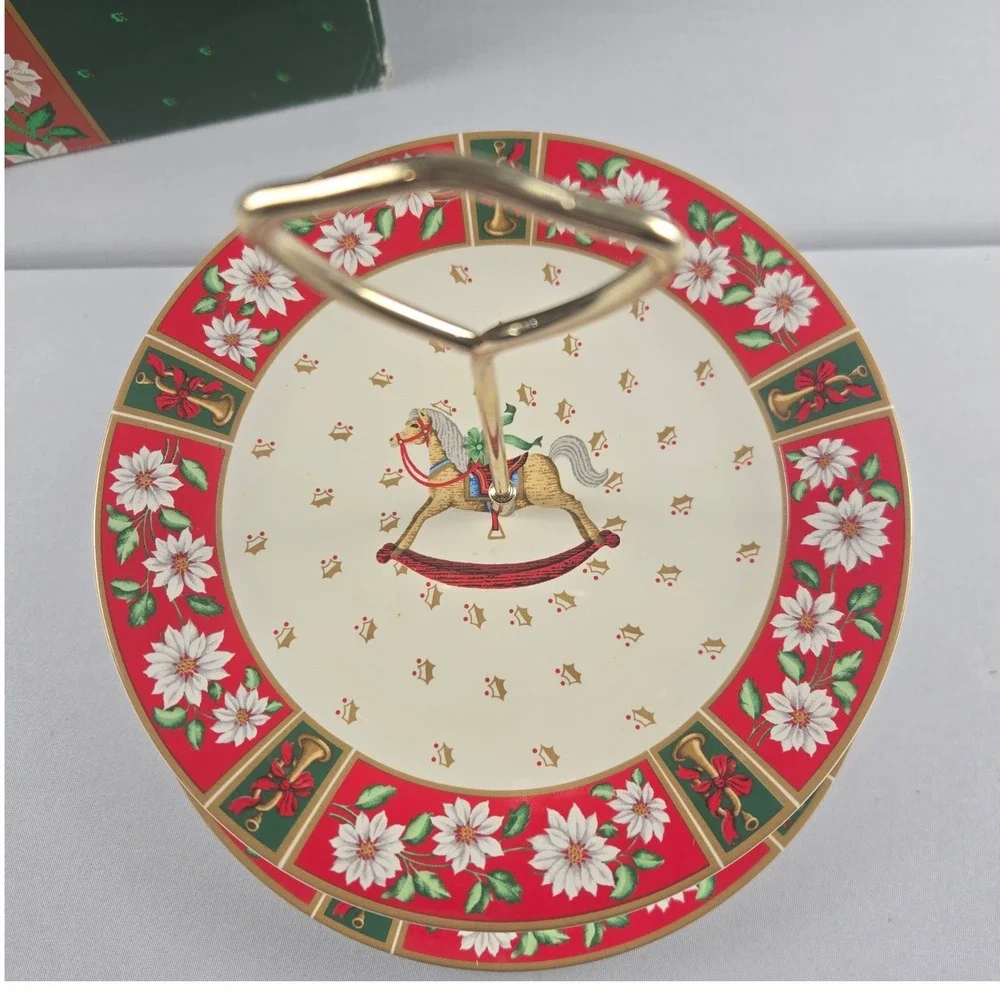 Vintage Charlton Hall Christmas Two-Tier Cake Cheese Dessert Server Holiday